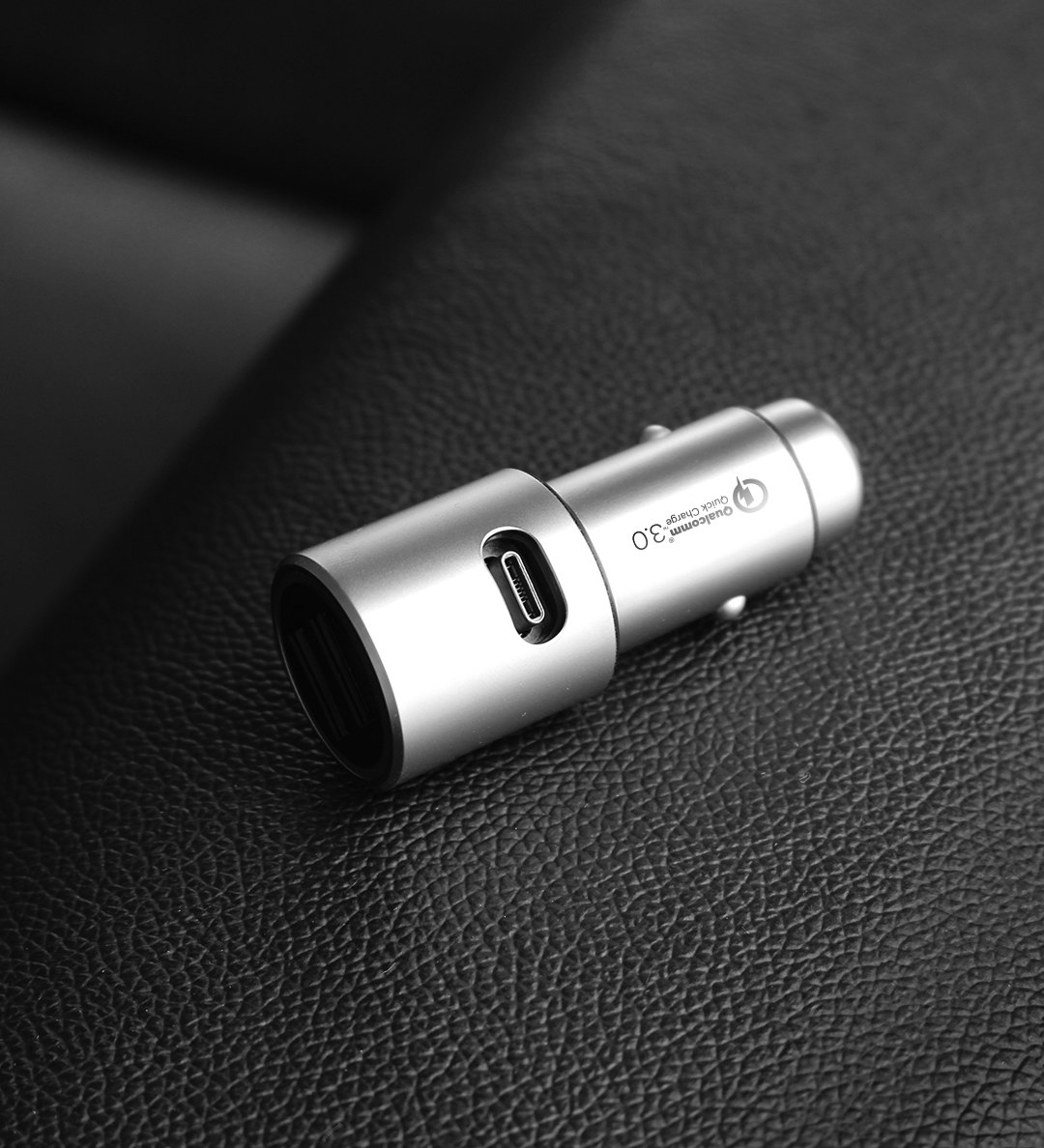 小米车载充电器快充版