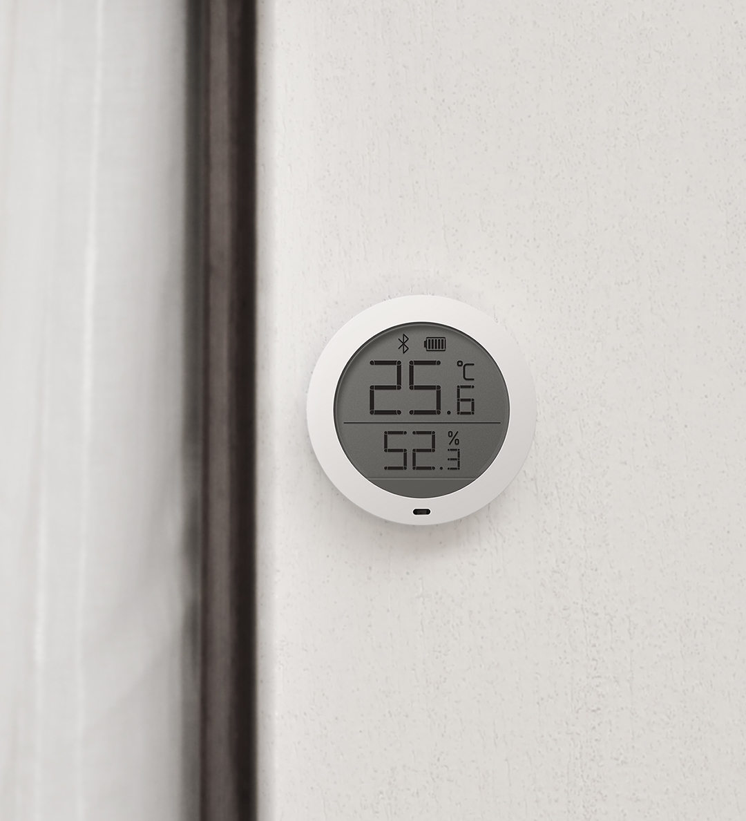 xiaomi mijia temperature and humidity monitoring electronic watch